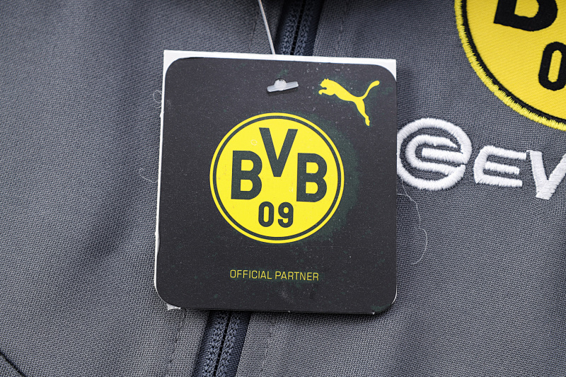 Borussia Dortmund Tuta Borussia Dortmund 22/23 4