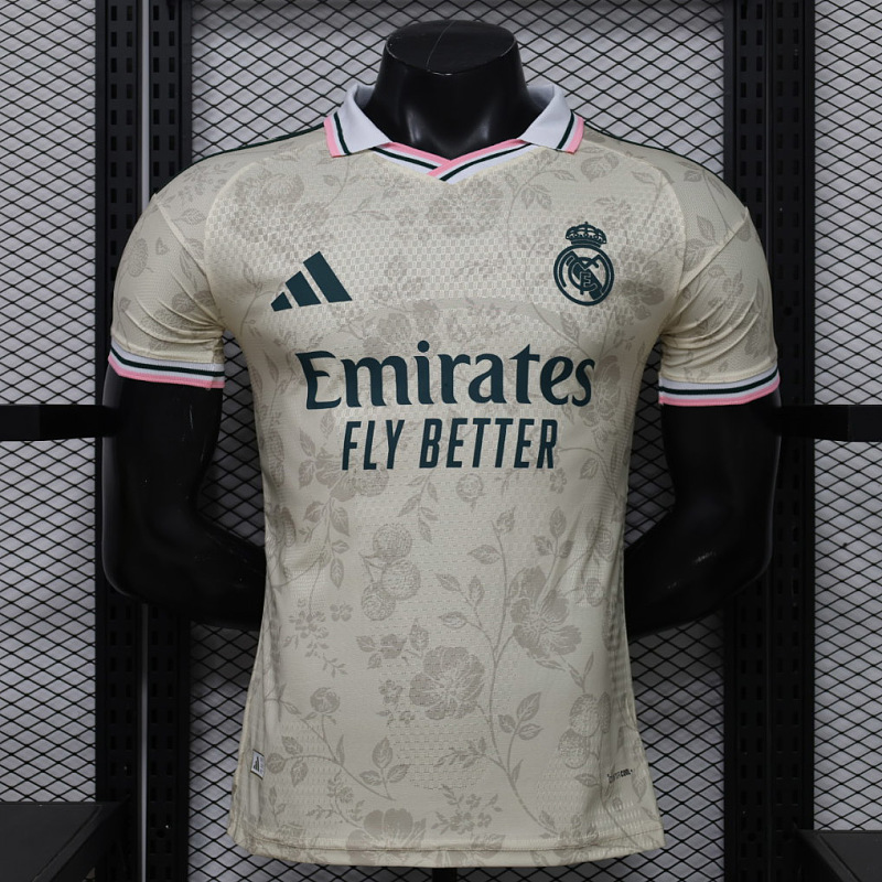 Real Madrid 26/27 Real Madrid Special Player Cream