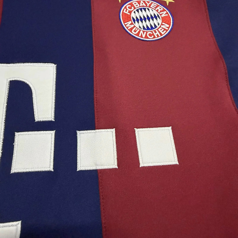 Bayern Munich 26/27 Bayern Munich Trefoil Retro Inspired Red Blue Short Sleeve Sweatshirt 4