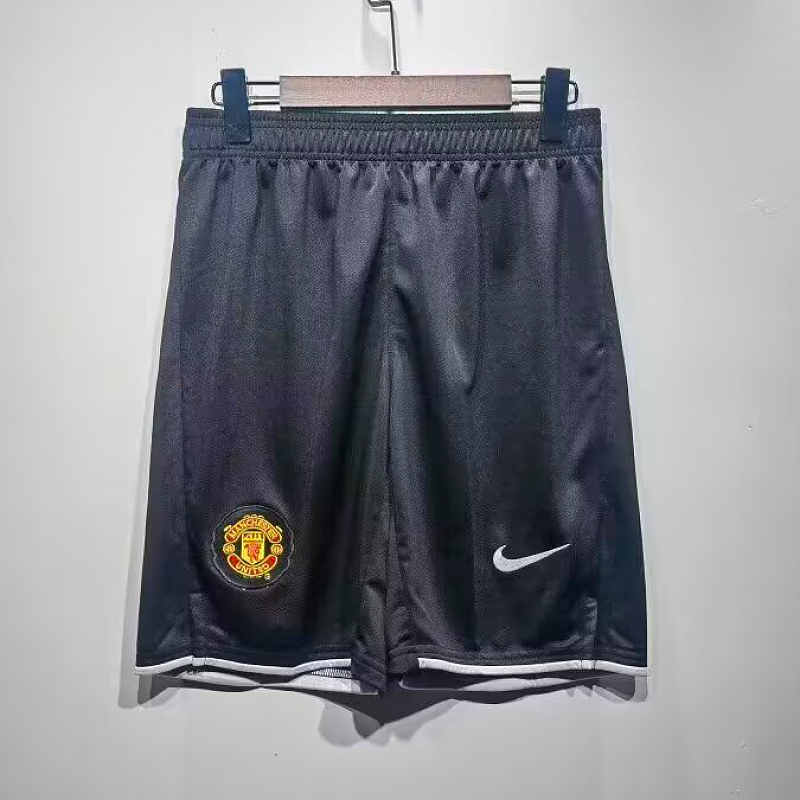 Manchester United 07/08 Manchester United Black Retro Soccer Shorts