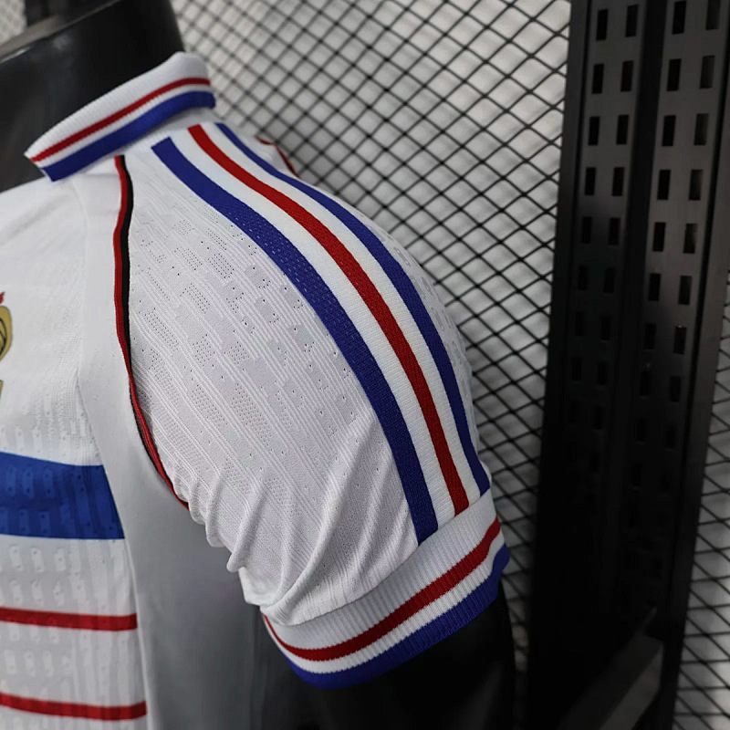 Francia France Away Player Retro 7