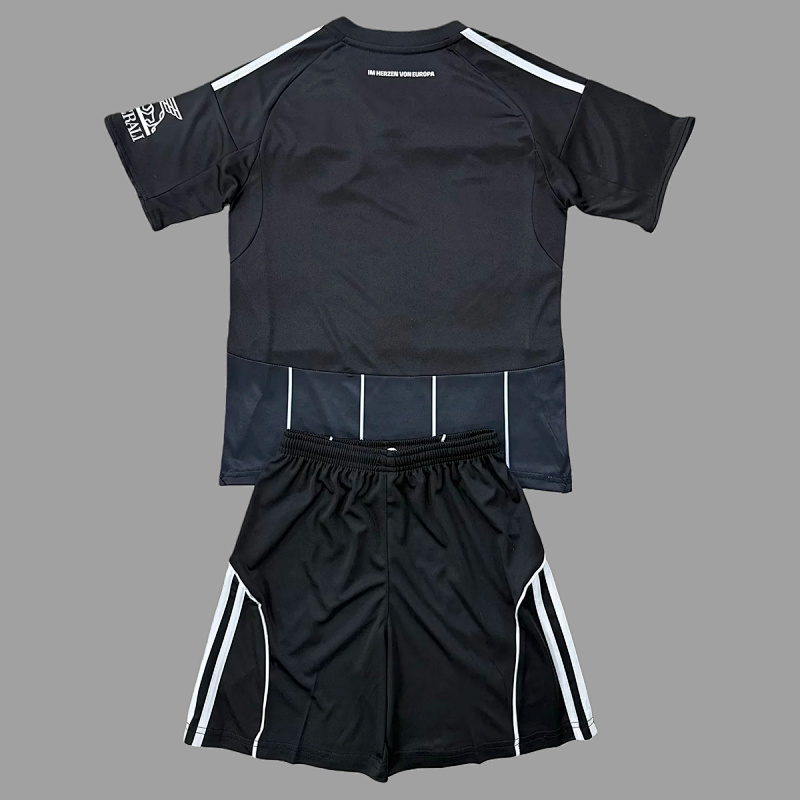 Eintracht Frankfurt 25/26 Frankfurt Champions League Kids Size 16-28 2