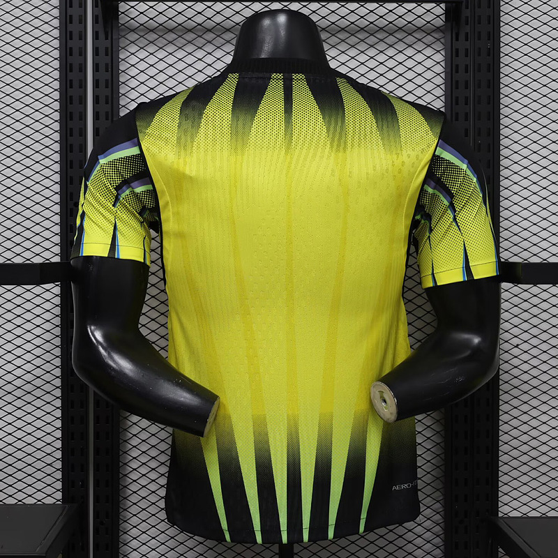 PSG 26/27 Paris Saint-Germain Stadium Night Edition Player Yellow 8