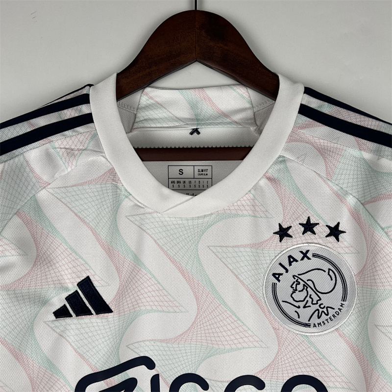 Ajax 23-24 Ajax away 8