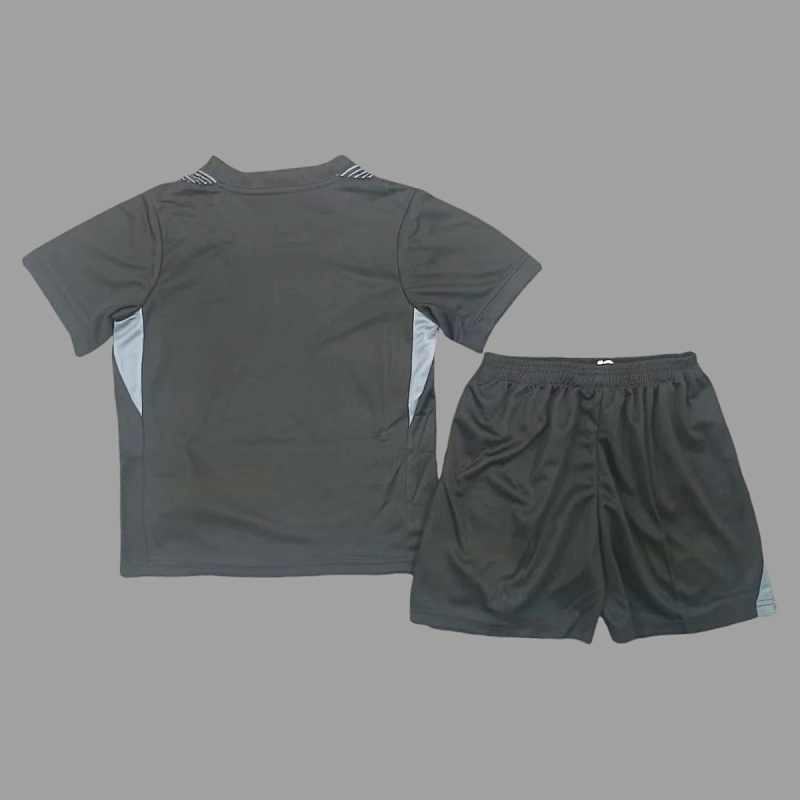 Chelsea 25/26 Chelsea Goalkeeper Kids Size 16-28 2