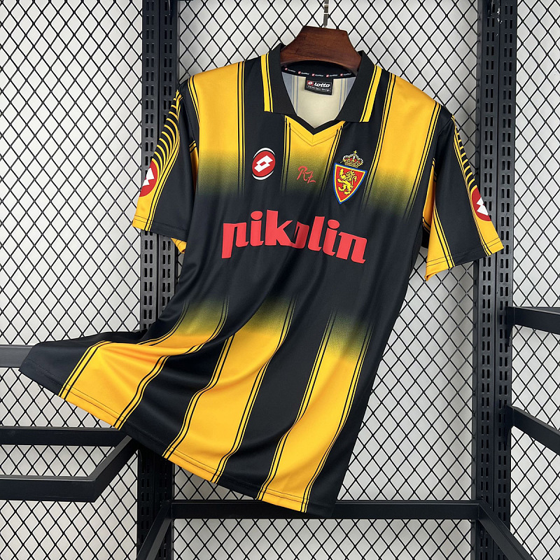Real Zaragoza 03/04 Real Zaragoza Away Retro
