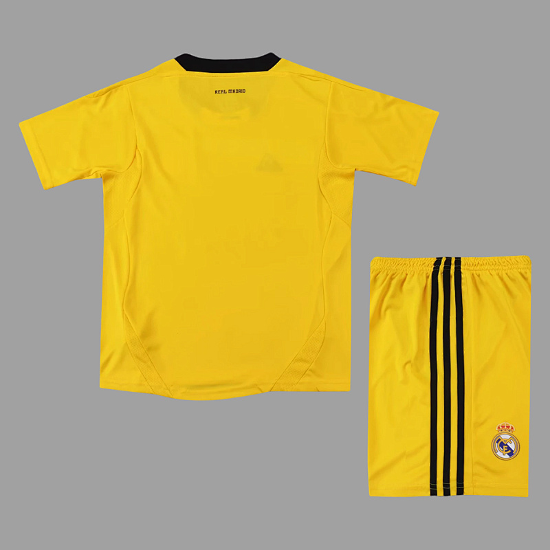 Real Madrid 11/12 Real Madrid Goalkeeper Yellow Kids Retro Size 16-28 2