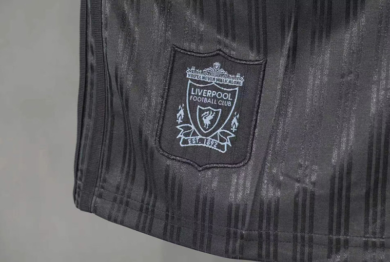 Liverpool 95/96 Liverpool Black Soccer Shorts 2