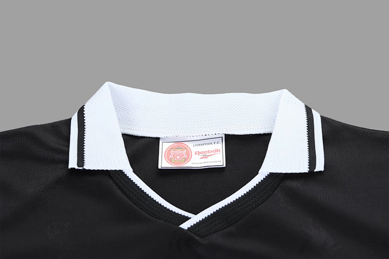Liverpool 96/97 Liverpool Black Kids Retro Size 16-28 10