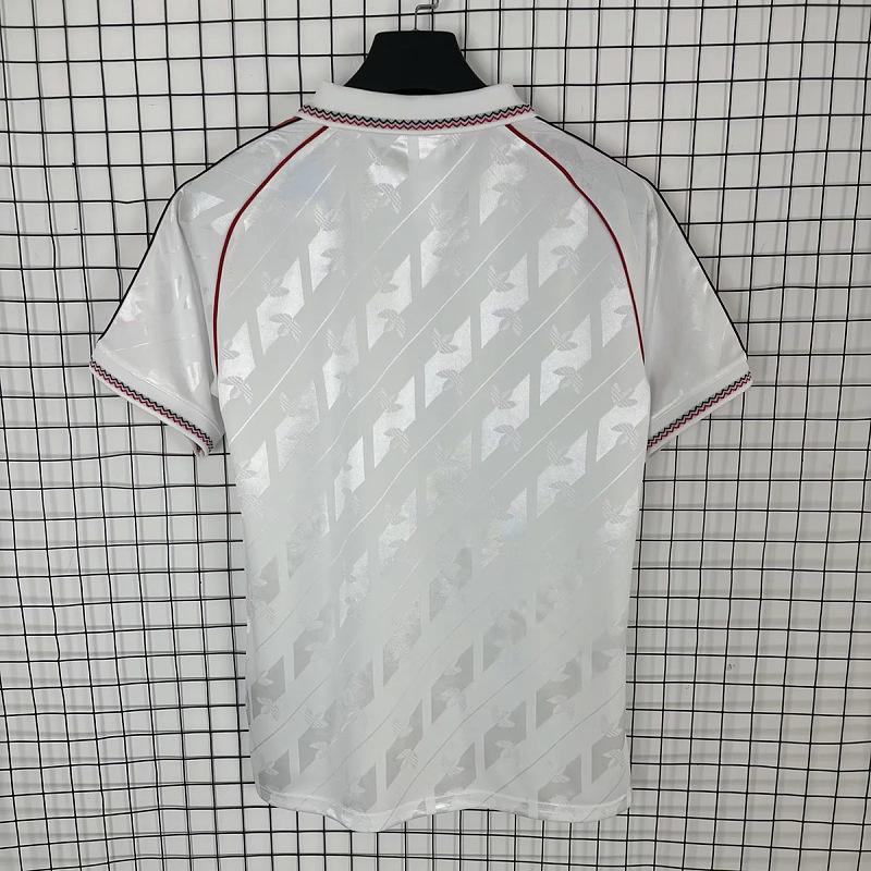 Manchester United 25/26 Manchester United Retro 90s White 2