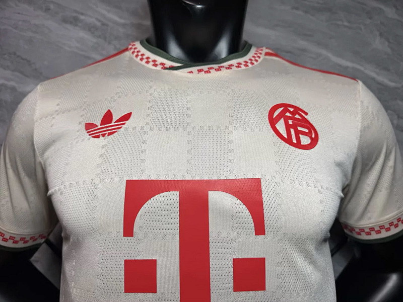 Bayern Munich 25/26 Bayern Munich Special Beige Yellow Player 3