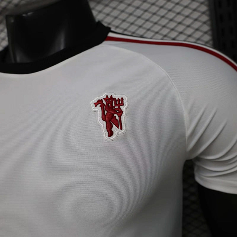 Manchester United 26/27 Manchester United x Adidas Originals White 4