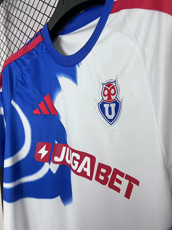 Universidad de Universidad de Chile Away 3