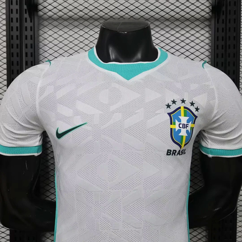 Brasile Brazil Special Edition White with Green Neck Player 9