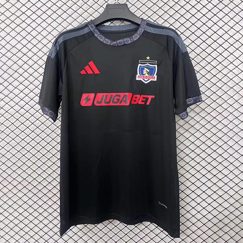 Colo Colo Colo Colo Away