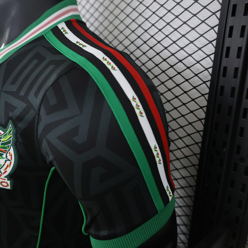 Messico Mexico x Someone Somewhere Lifestyle Black Player 4