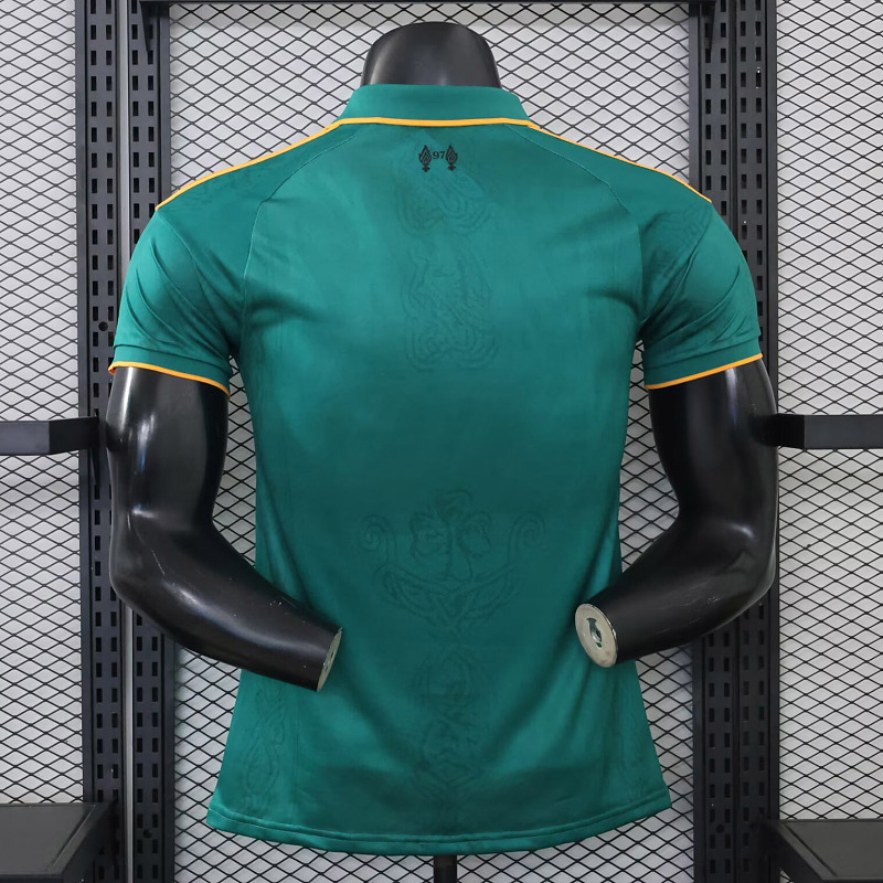 Liverpool 26/27 Liverpool Green Black Retro Player 11