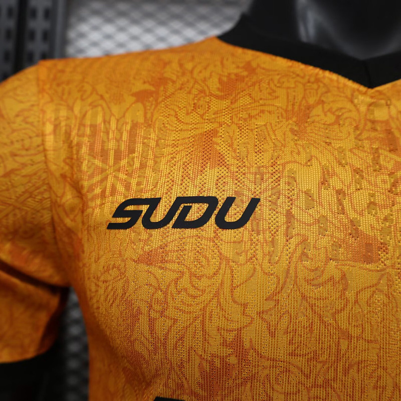 Wolves 26/27 Wolverhampton Wanderers Wolves Home Player 3
