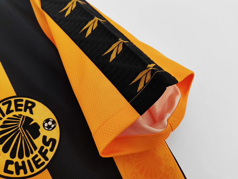 Kaizer Chiefs 98/99 Kaizer Chiefs Home Retro 2
