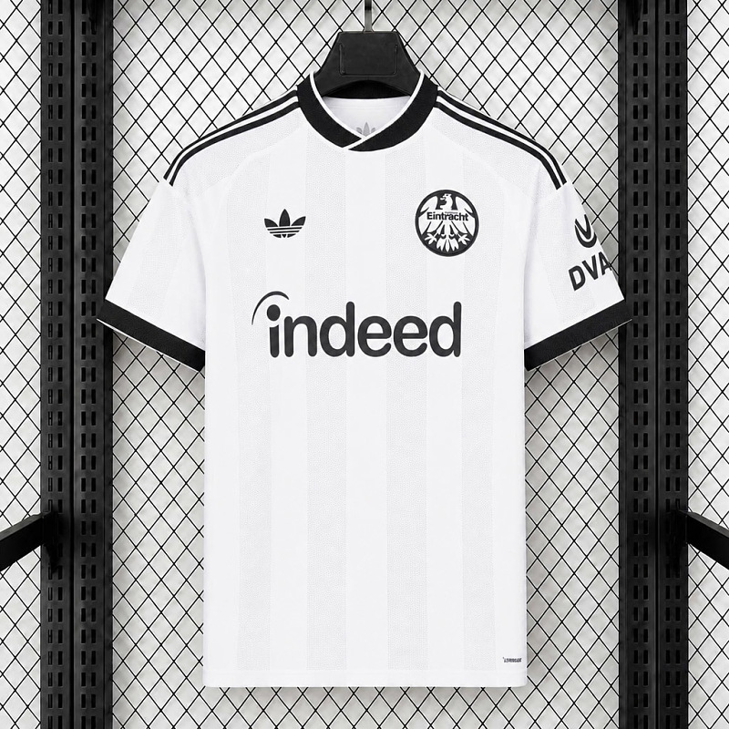 Eintracht Frankfurt 26/27 Frankfurt Away