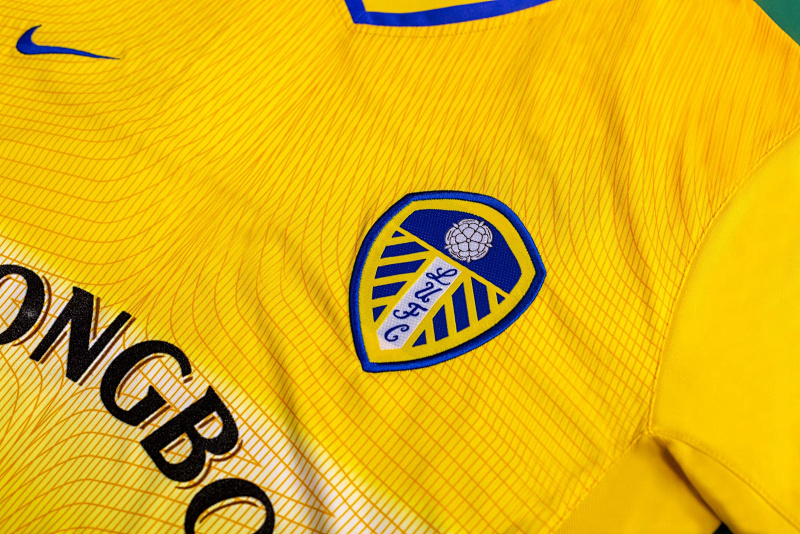 Leeds United 02/03 Leeds United Away Retro -Out of Stock 7