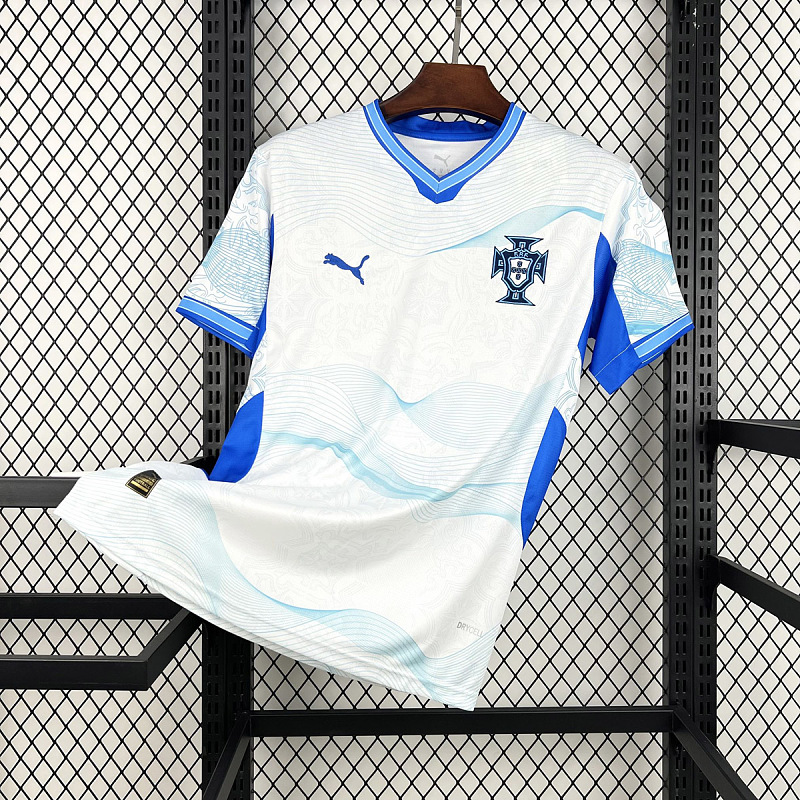 Portogallo Portugal Special Edition Predominantly White Design With Blue Accents and Ocean-