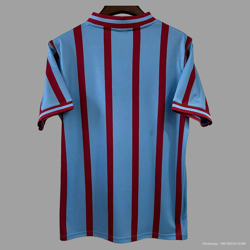 Aston Villa 56/57 Aston Villa Cup Final Retro 2