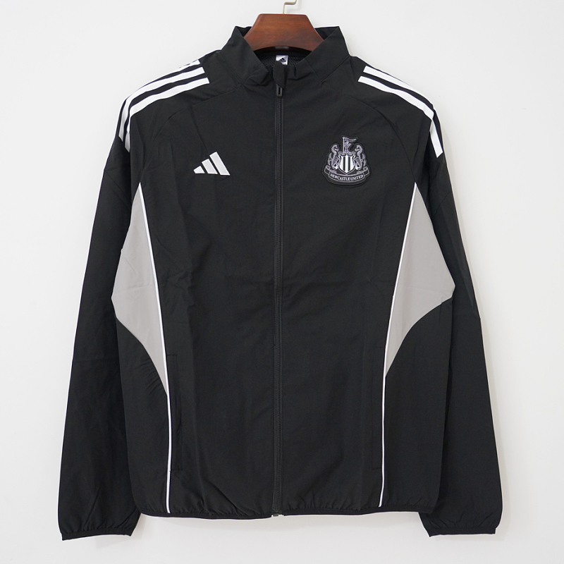 Newcastle 25/26 Newcastle United Black Windbreaker