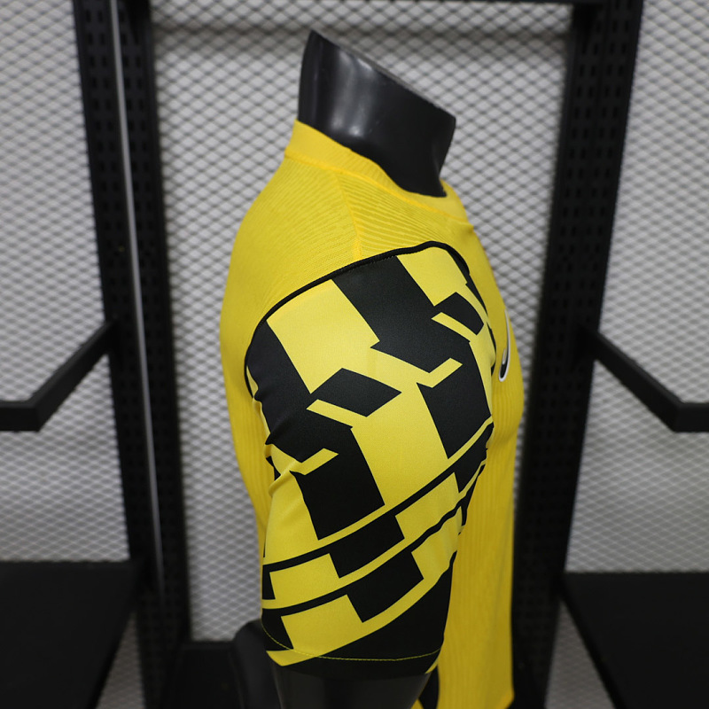 Chelsea 26/27 Chelsea Training Player Yellow 5
