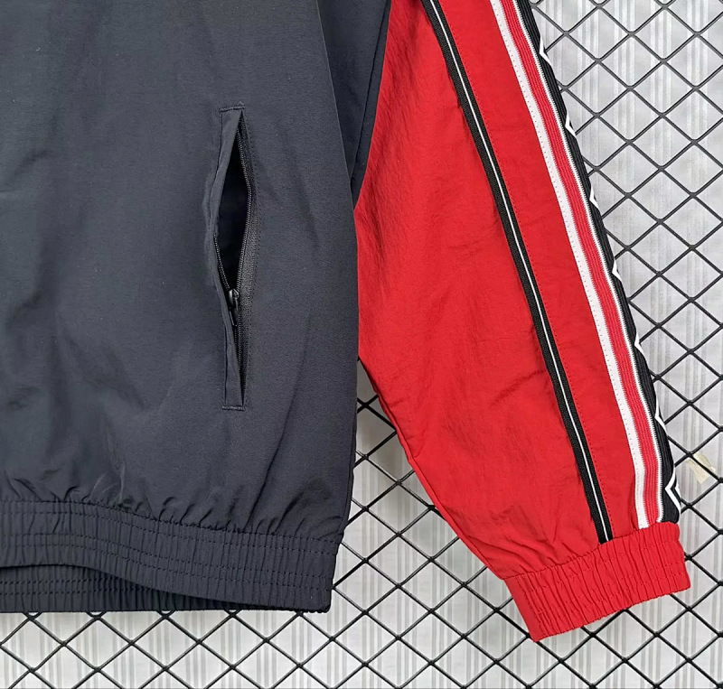 Manchester United 98/99 Manchester United Black Red Windbreaker 6