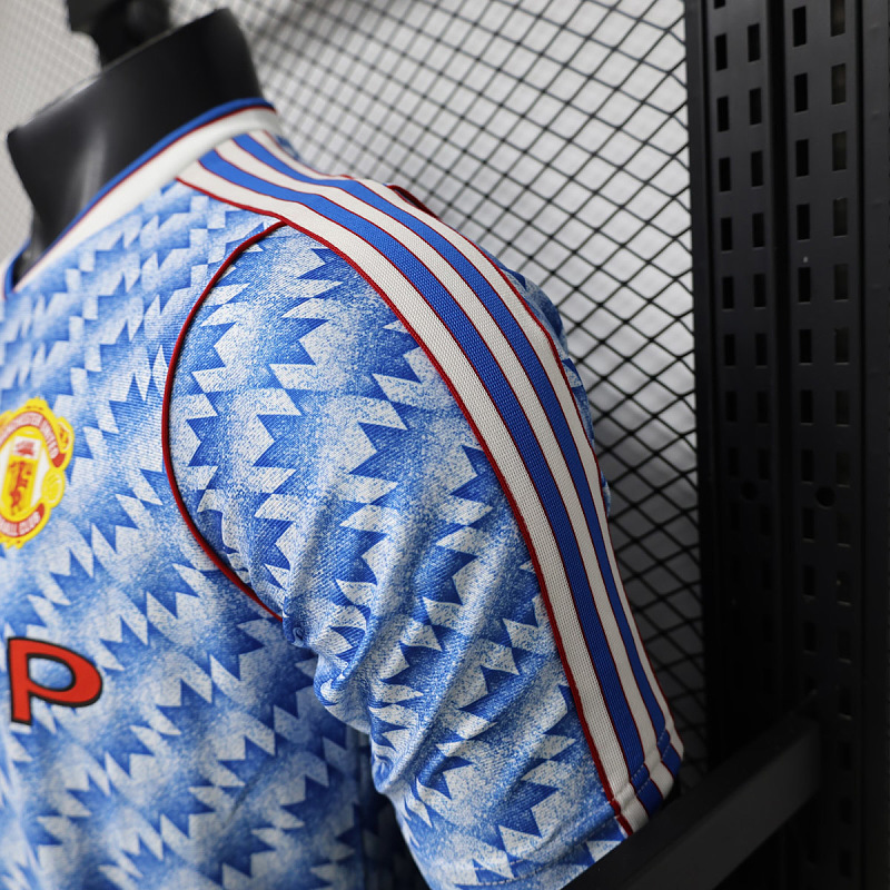 Manchester United 25/26 Manchester United Vintage-Style 90/92 Blue Player 3
