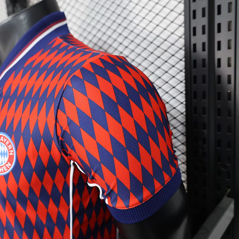 Bayern Munich 25/26 Bayern Munich Special Red Blue Player 4