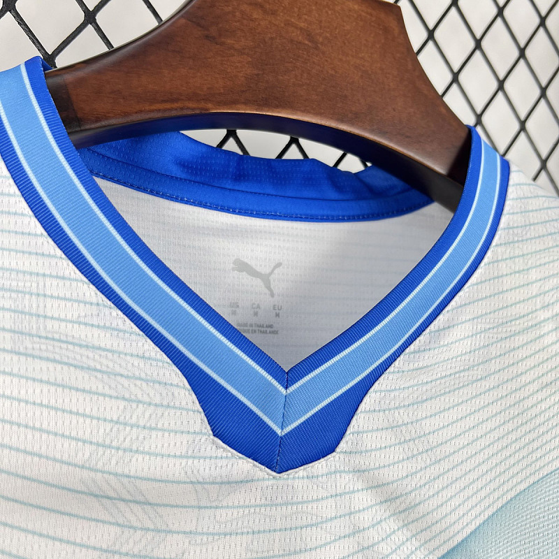 Portogallo Portugal Special Edition Predominantly White Design With Blue Accents and Ocean- 6