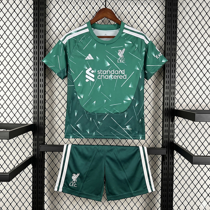Liverpool 26/27 Liverpool Goalkeeper Kids Size 16-28