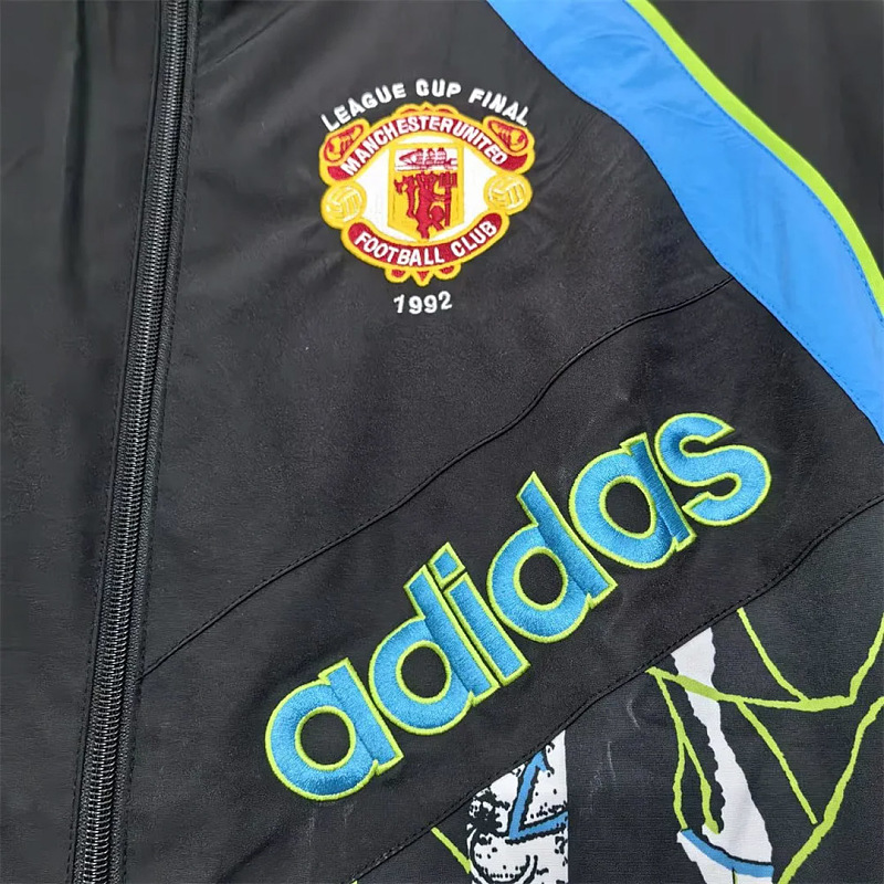 Manchester United 26/27 Manchester United 90 Woven Vintage Black Windbreaker 4