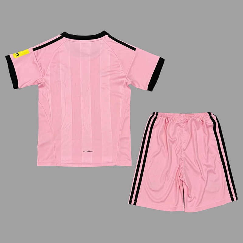 Newcastle 25/26 Newcastle United Goalkeeper 4 Kids Size 16-28 2