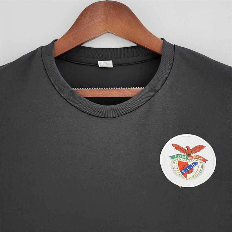 Benfica 73-74 Benfica away 8