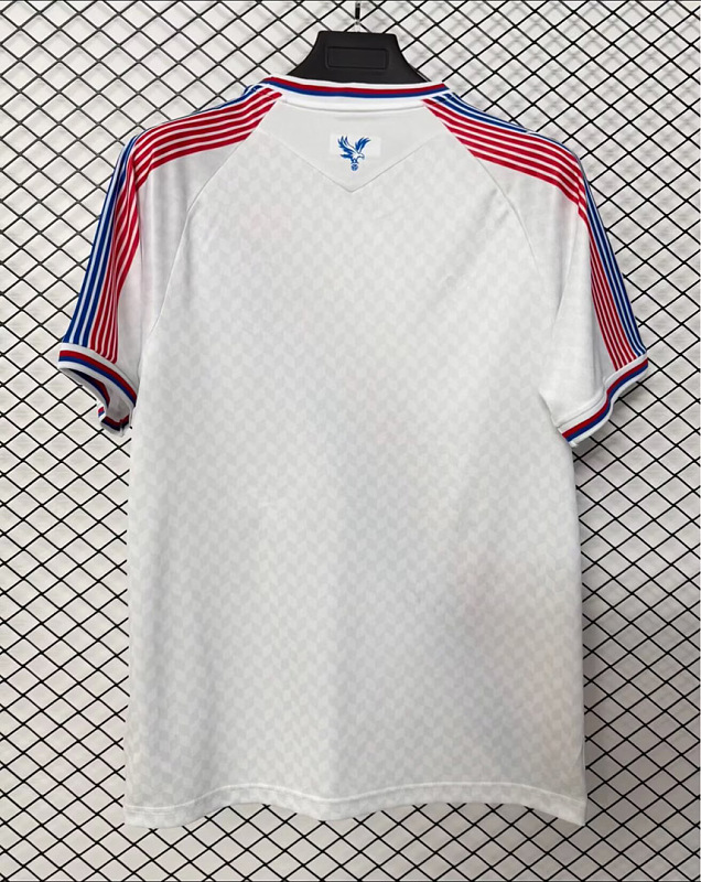 Crystal Palace 26/27 Crystal Palace Home 4