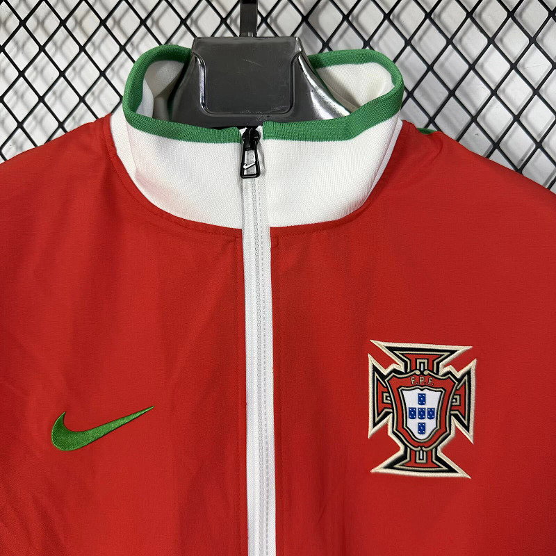 Portogallo 2010-12 Portugal Red Retro Windbreaker 7