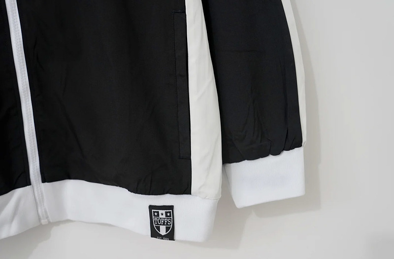Santos Santos Black Windbreaker 3