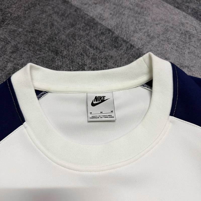 Barcelona 26/27 Barcelona Retro Inspired White Blue Short Sleeve Sweatshirt 3
