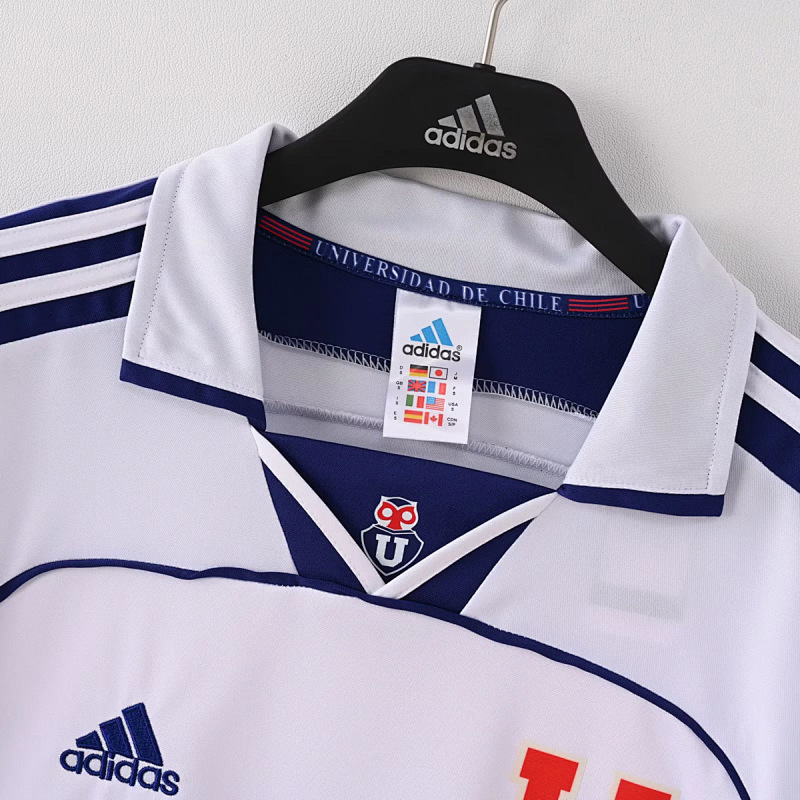 1999-2000 Universidad 1999-2000 Universidad de Chile Away Retro 3