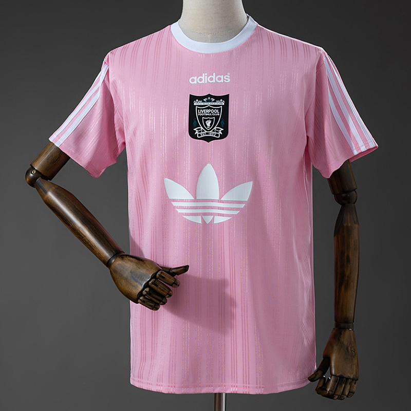 Liverpool 95/96 Liverpool Light Pink Polyester Shirt
