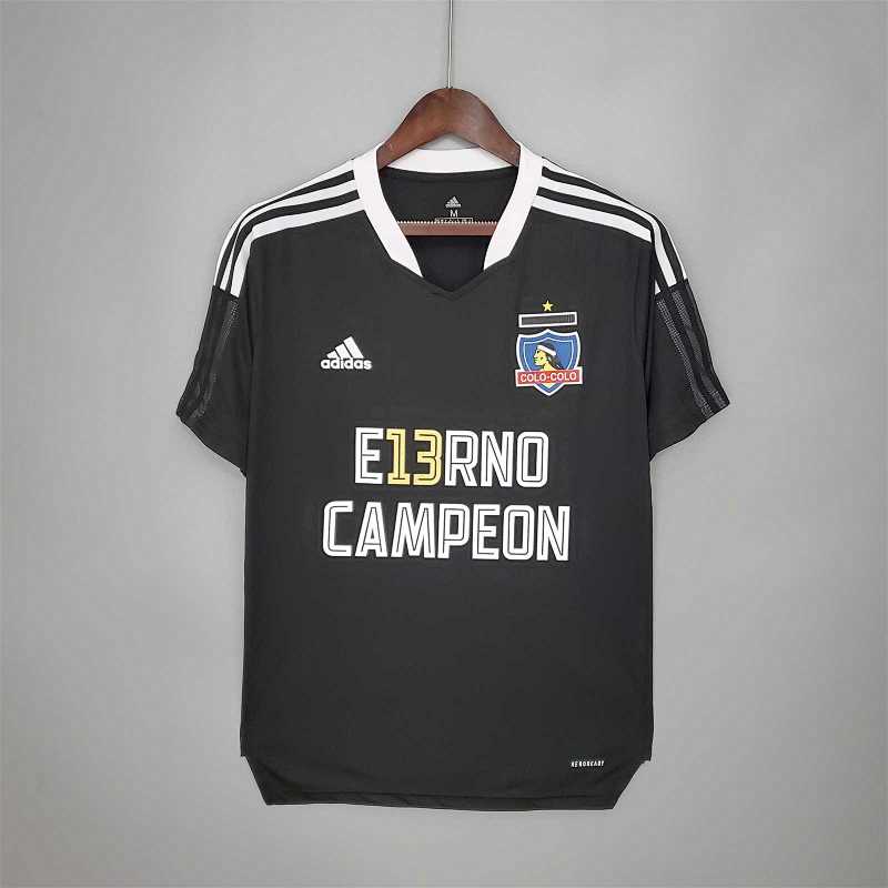 Colo-Colo 13-time Colo-Colo 13-time champion version away