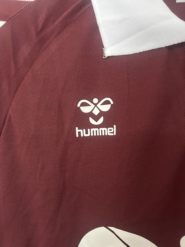 Heart of 26/27 Heart of Midlothian FC Home 5
