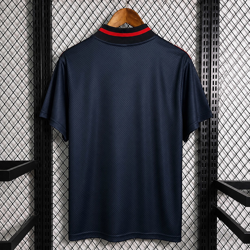 Manchester United 26/27 Manchester United 1994 Inspired Geometric 4