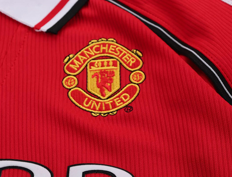 Manchester United 98/99 Manchester United Home Kids Long Sleeve Retro Size 16-28 4