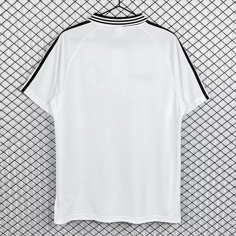 Besiktas Soccer 96/97 Besiktas Home 4