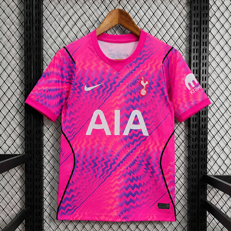 Tottenham 26/27 Tottenham Hotspur Goalkeeper 1