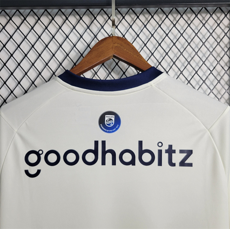 23-24 Eindhoven 23-24 Eindhoven away 4